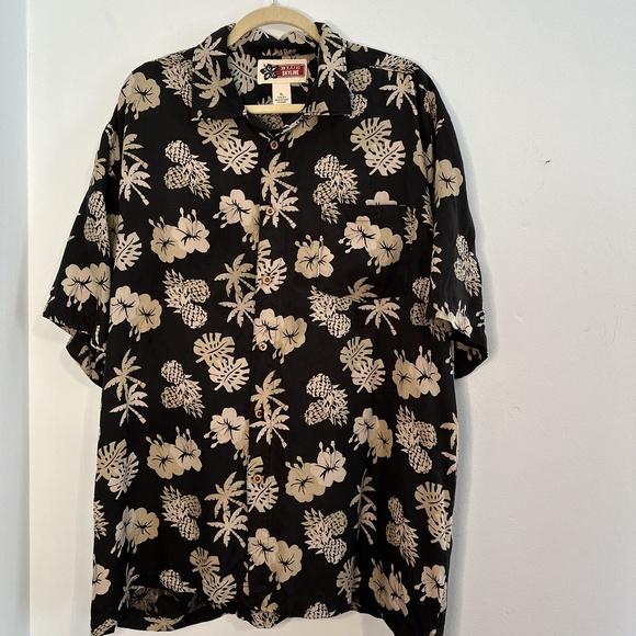Blue Sky Other - Blue Skyline 100% Silk Hawaiian Shirt Black and Beige Size XL